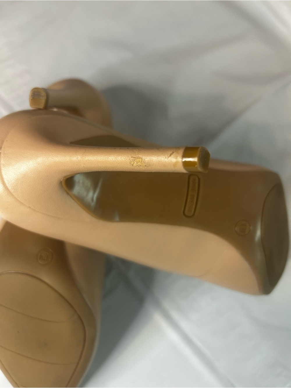 Nine West Cream Pumps Size 10 Genuine Leather - Picture 10 of 12